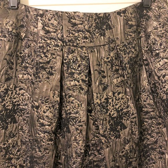 KATHY COLE Black and Gold Embossed Pattern Brocade Skirt Size 10 - Picture 3 of 6
